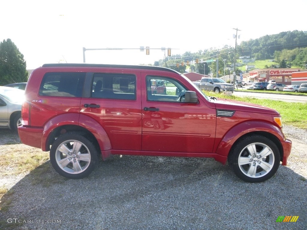 2011 Nitro Heat 4.0 4x4 - Redline 2-Coat Pearl / Dark Slate Gray photo #6