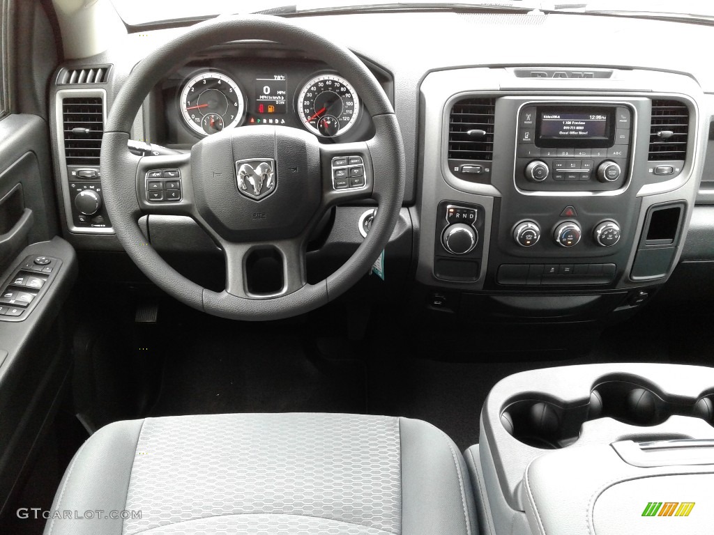 2018 1500 Tradesman Quad Cab - Granite Crystal Metallic / Black/Diesel Gray photo #24