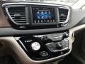 2019 Brilliant Black Crystal Pearl Chrysler Pacifica Touring L  photo #10