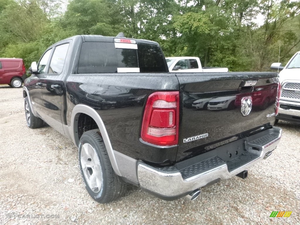 2019 1500 Laramie Crew Cab 4x4 - Black Forest Green Pearl / Mountain Brown/Light Frost Beige photo #4