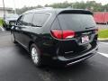 2019 Brilliant Black Crystal Pearl Chrysler Pacifica Touring L  photo #4