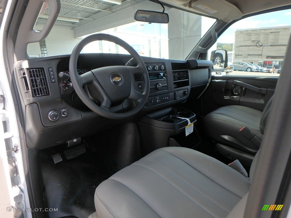 Medium Pewter Interior 2018 Chevrolet Express 2500 Cargo WT Photo #129659605