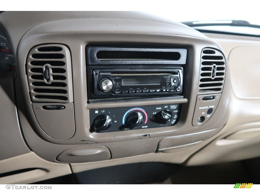 1999 F150 Lariat Extended Cab 4x4 - Black / Medium Graphite photo #22
