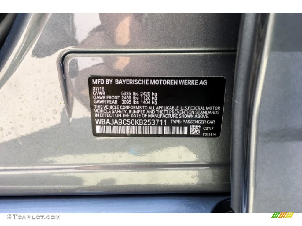 2019 5 Series 530e iPerformance Sedan - Bluestone Metallic / Black photo #11