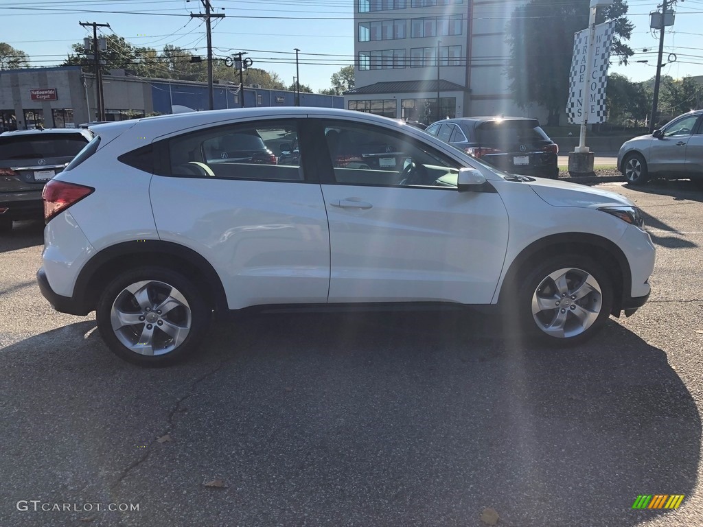 2016 HR-V LX AWD - White Orchid Pearl / Gray photo #8