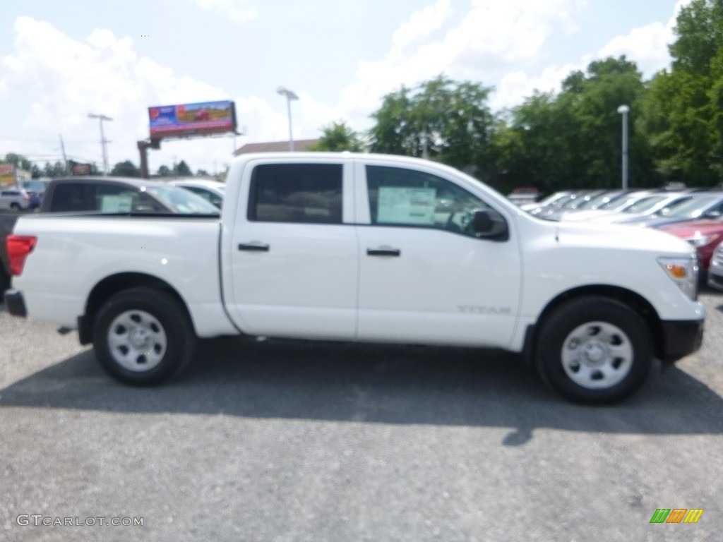 2018 Titan S Crew Cab 4x4 - Glacier White / Black photo #3