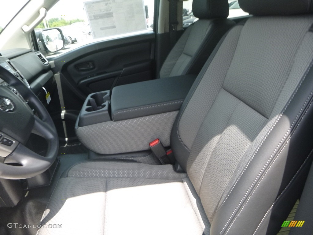 2018 Titan S Crew Cab 4x4 - Glacier White / Black photo #16
