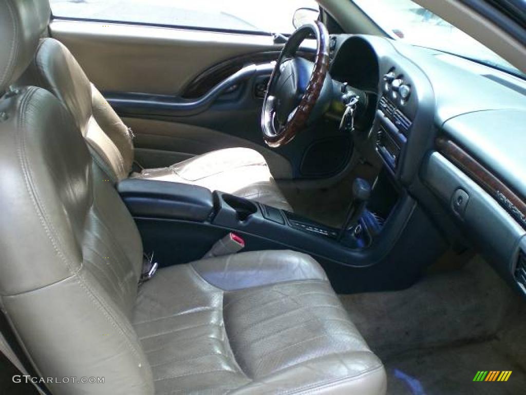 1996 Monte Carlo Z34 - Black / Light Tan photo #10