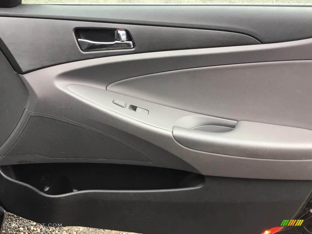 2011 Sonata GLS - Black Plum Pearl / Gray photo #26