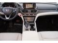 2018 Crystal Black Pearl Honda Accord Touring Sedan  photo #17