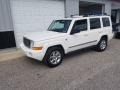 Stone White 2006 Jeep Commander Limited 4x4