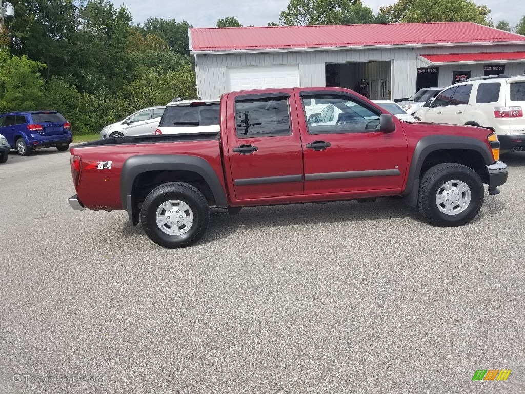 2006 Colorado LT Crew Cab 4x4 - Victory Red / Light Cashmere photo #2