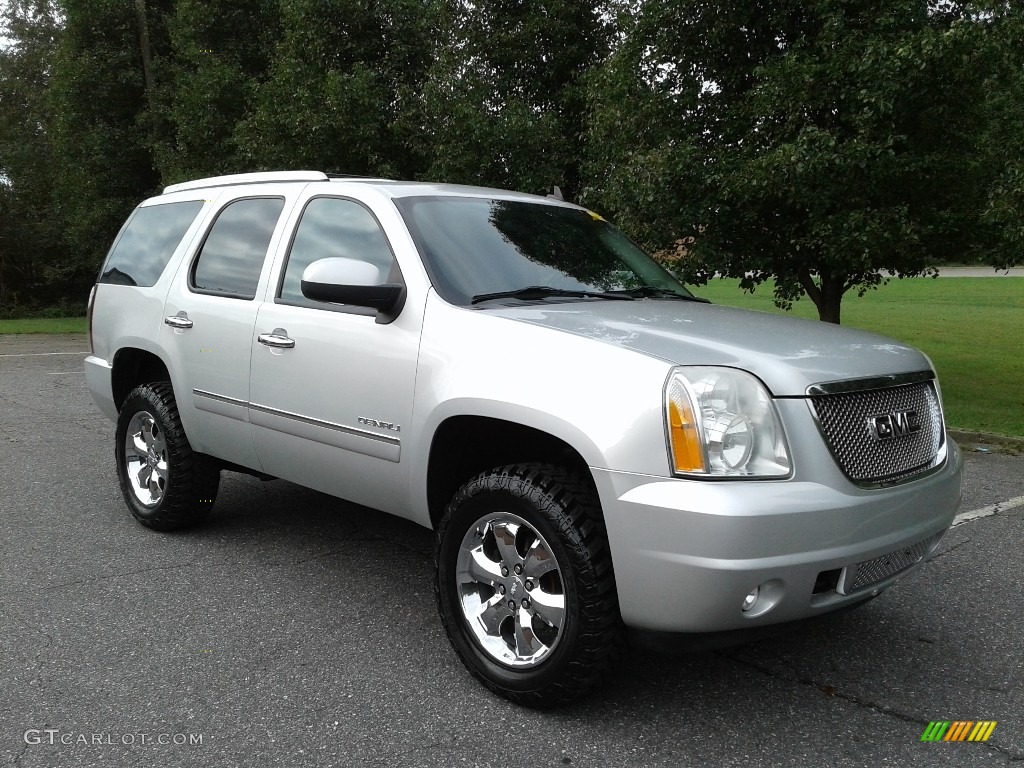 2010 Yukon Denali AWD - Pure Silver Metallic / Ebony photo #4