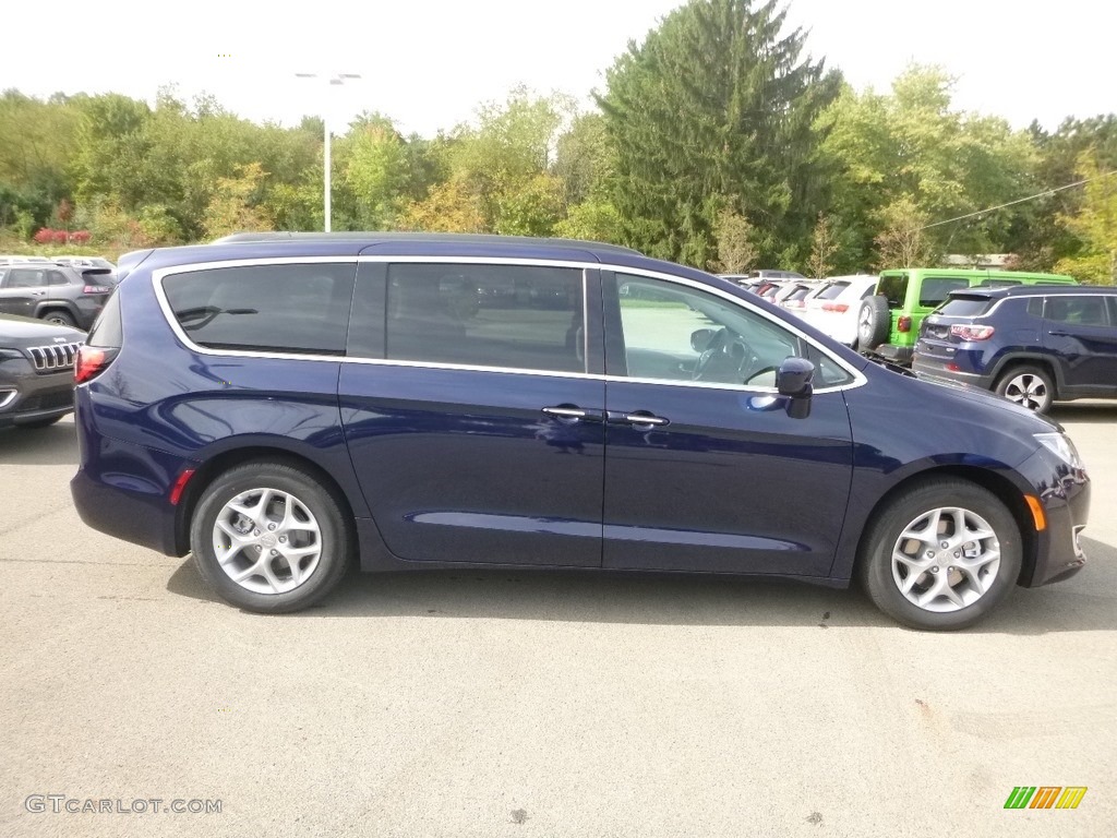 Jazz Blue Pearl 2019 Chrysler Pacifica Touring Plus Exterior Photo #129691094