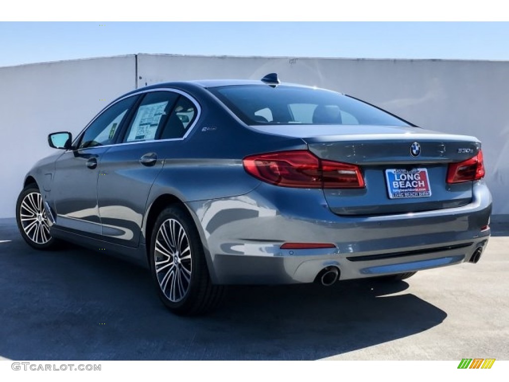 2019 5 Series 530e iPerformance Sedan - Bluestone Metallic / Black photo #2