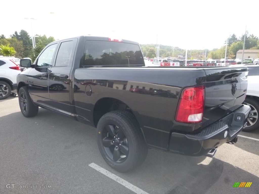 2019 1500 Classic Express Quad Cab 4x4 - Brilliant Black Crystal Pearl / Black photo #3