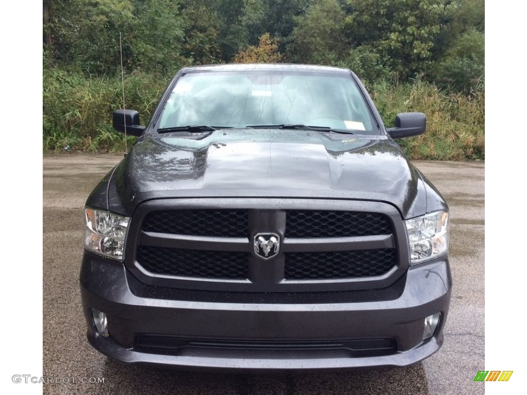 2019 1500 Classic Express Crew Cab 4x4 - Granite Crystal Metallic / Black/Diesel Gray photo #2