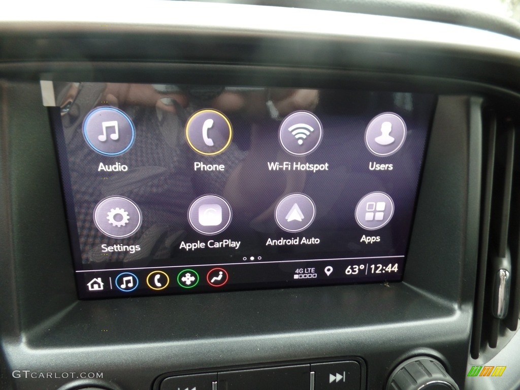 2019 Chevrolet Colorado Z71 Extended Cab 4x4 Controls Photo #129704819