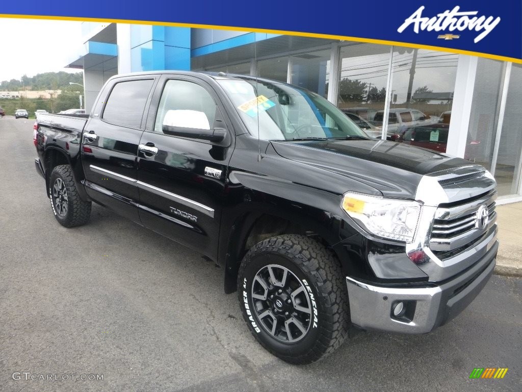 2017 Tundra SR5 CrewMax 4x4 - Midnight Black Metallic / Graphite photo #1