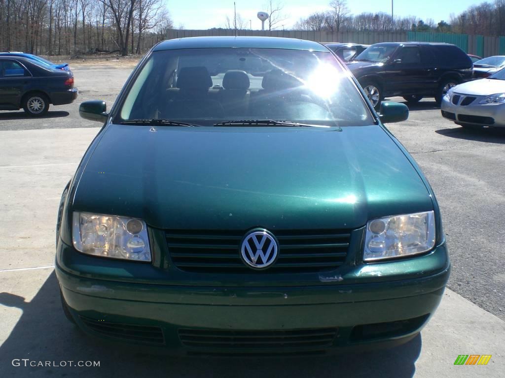Baltic Green Volkswagen Jetta