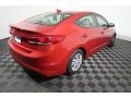 Red - Elantra SE Photo No. 11