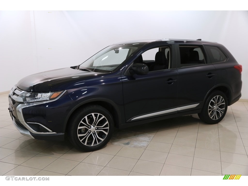 2018 Outlander ES - Cosmic Blue Metallic / Black photo #3