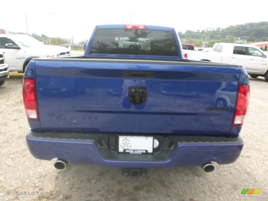 2019 1500 Classic Express Quad Cab 4x4 - Blue Streak Pearl / Black/Diesel Gray photo #4