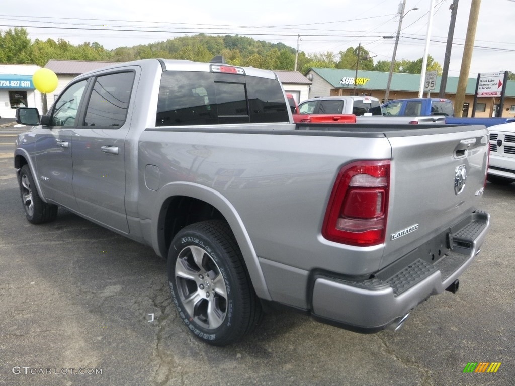2019 1500 Laramie Crew Cab 4x4 - Billett Silver Metallic / Black photo #3