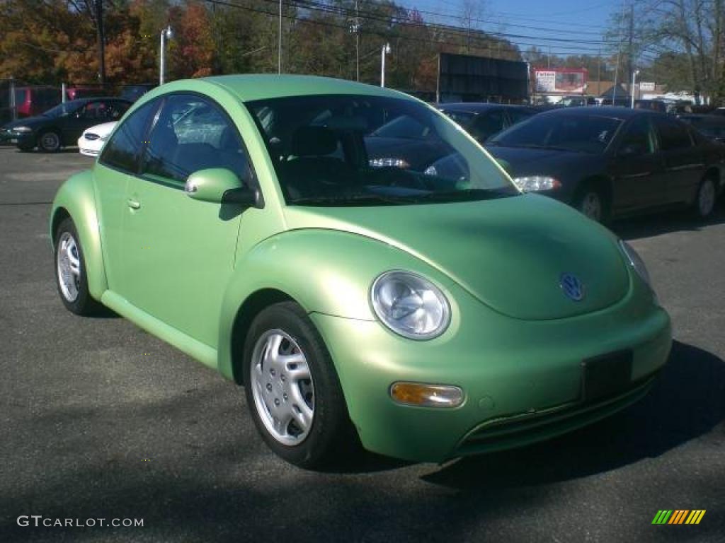 2003 New Beetle GL Coupe - Cyber Green Metallic / Grey photo #2