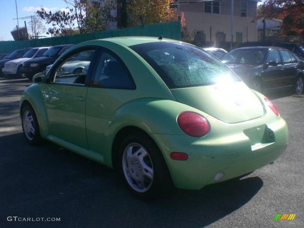 2003 New Beetle GL Coupe - Cyber Green Metallic / Grey photo #5