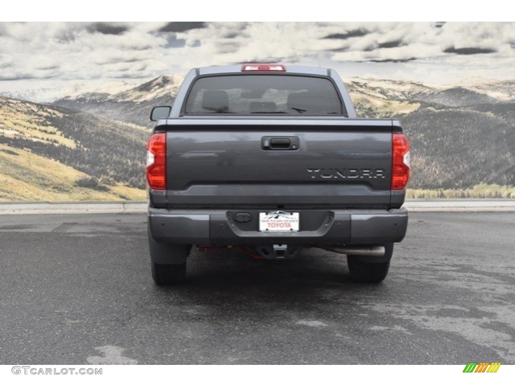 2018 Tundra SR5 CrewMax 4x4 - Magnetic Gray Metallic / Black photo #4