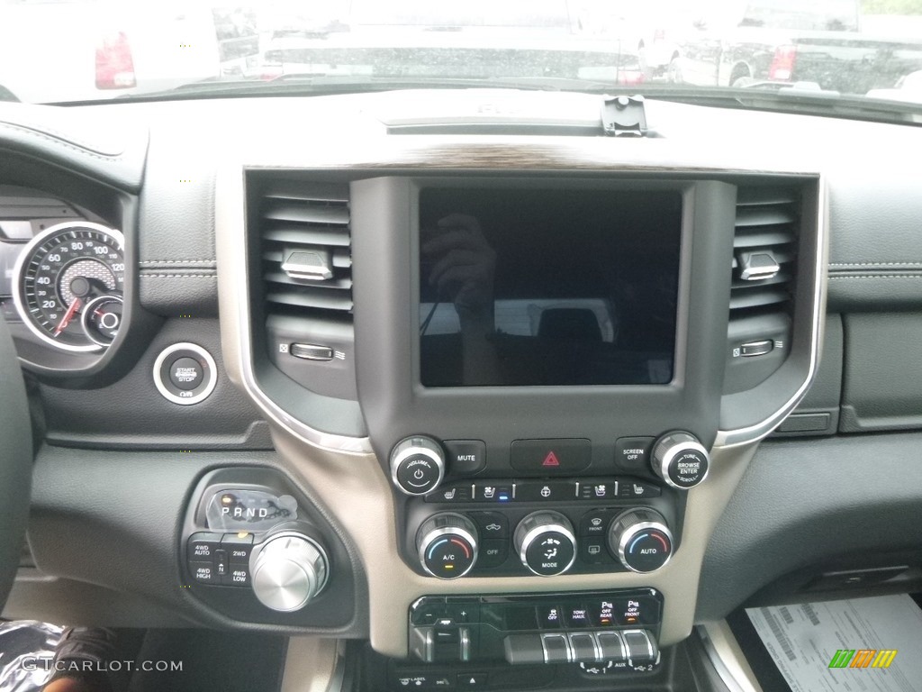 2019 1500 Laramie Crew Cab 4x4 - Granite Crystal Metallic / Black photo #15