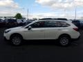 Crystal White Pearl - Outback 2.5i Premium Photo No. 3