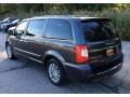 2015 Granite Crystal Metallic Chrysler Town & Country Touring-L  photo #4