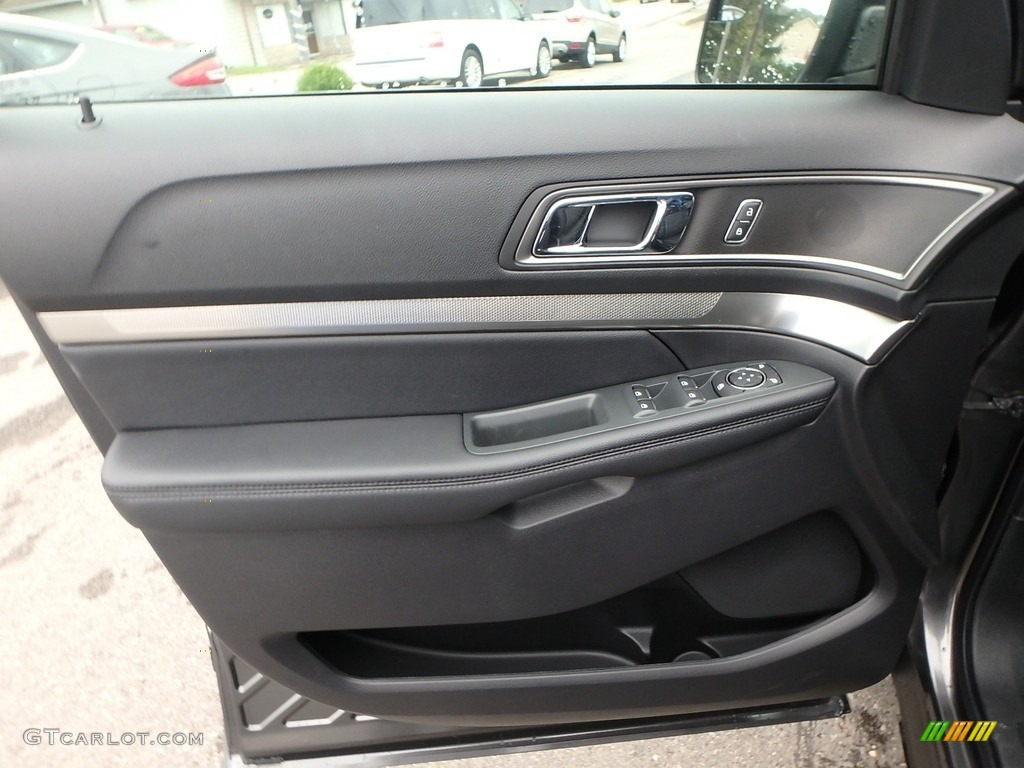 2018 Explorer XLT 4WD - Magnetic Metallic / Ebony Black photo #14
