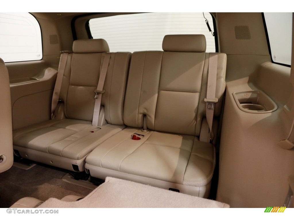 2011 Yukon SLT 4x4 - Gold Mist Metallic / Light Tan photo #20