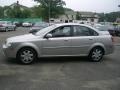 2004 Titanium Silver Metallic Suzuki Forenza S  photo #4