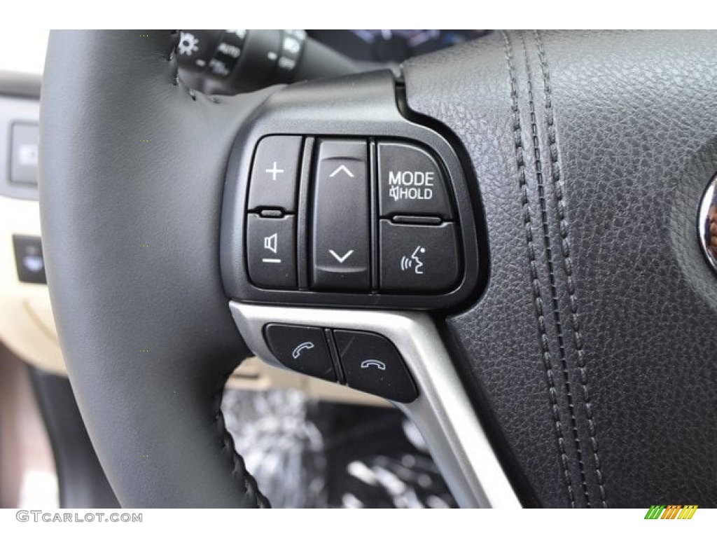 2019 Toyota Highlander LE Plus AWD Almond Steering Wheel Photo #129734635