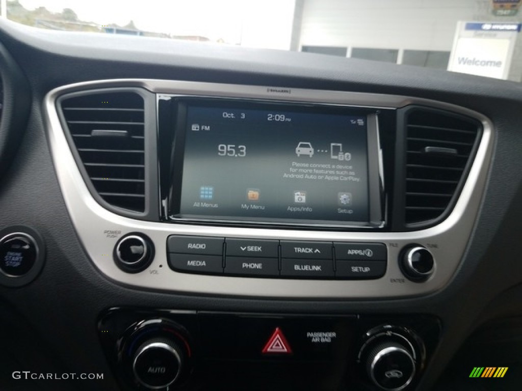 2019 Hyundai Accent Limited Controls Photo #129735013