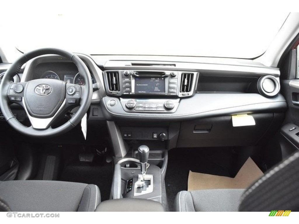 2018 RAV4 XLE AWD - Ruby Flare Pearl / Black photo #8