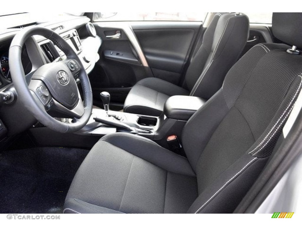 2018 RAV4 XLE AWD - Silver Sky Metallic / Black photo #6