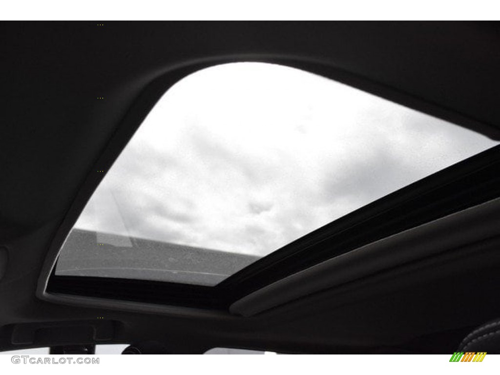 2018 RAV4 XLE AWD - Silver Sky Metallic / Black photo #9