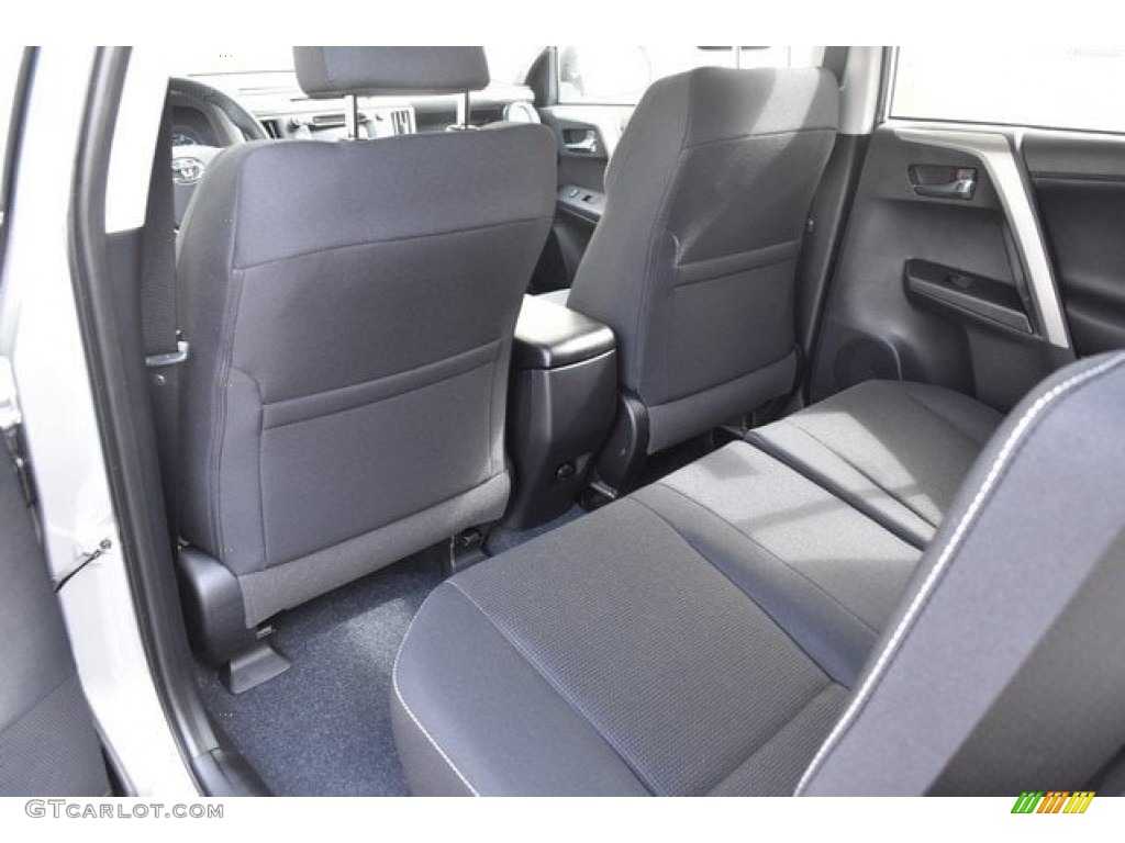 2018 RAV4 XLE AWD - Silver Sky Metallic / Black photo #14