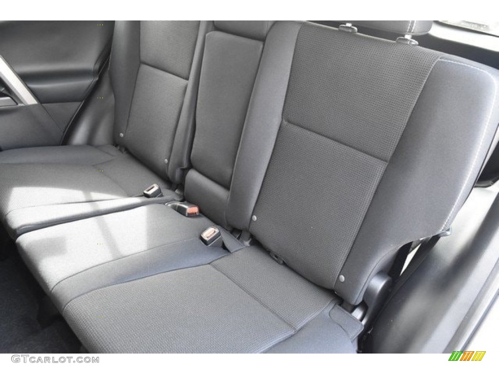 2018 RAV4 XLE AWD - Silver Sky Metallic / Black photo #16