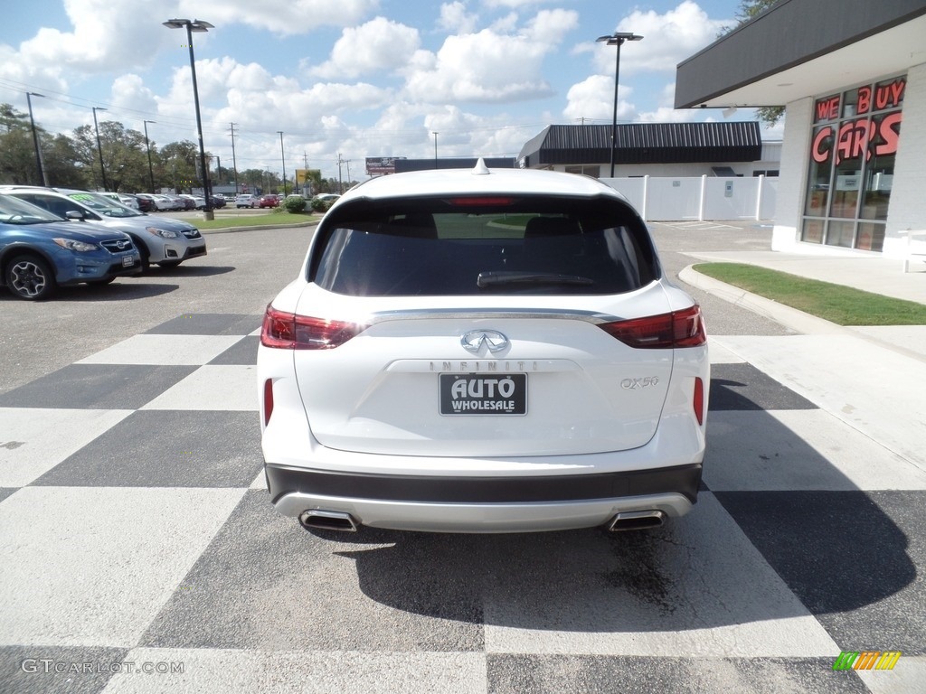 2019 QX50 Pure - Lunar White / Wheat photo #4