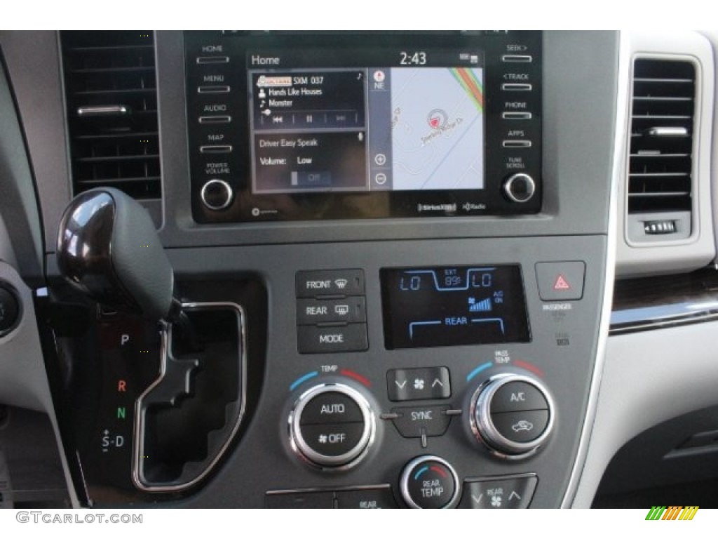 2019 Toyota Sienna XLE Controls Photo #129745720