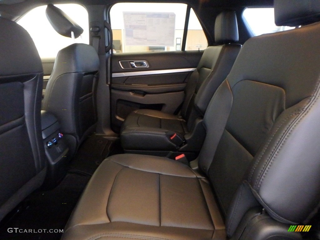 2018 Explorer XLT 4WD - Oxford White / Ebony Black photo #7