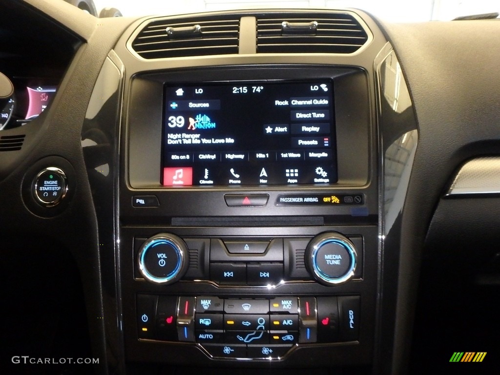 2018 Explorer XLT 4WD - Oxford White / Ebony Black photo #13