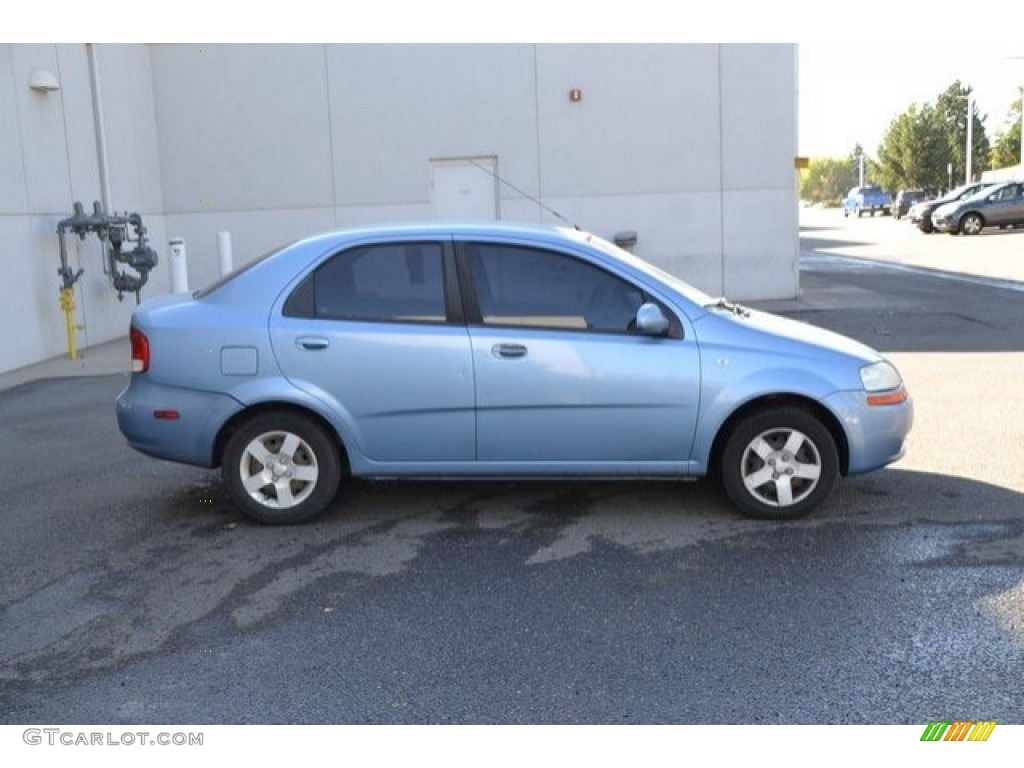 2005 Aveo LS Sedan - Pastel Blue Metallic / Gray photo #7