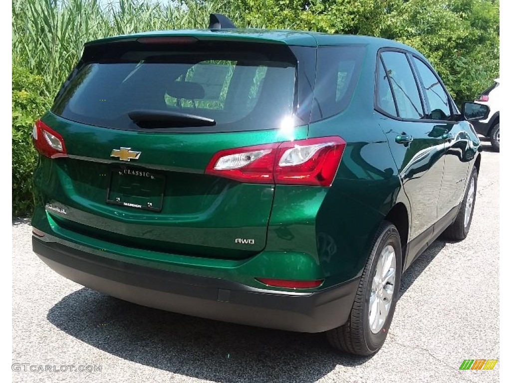 2019 Equinox LS AWD - Ivy Green Metallic / Medium Ash Gray photo #2